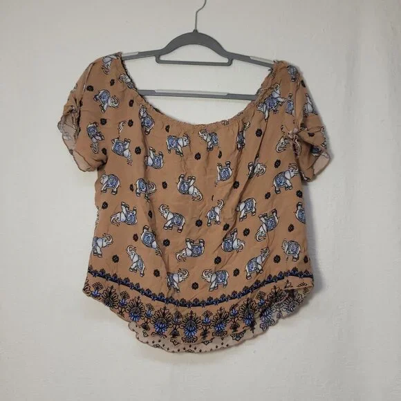 832. Love J Short Sleeve Blouse Brown Sz XL - Picture 1 of 8